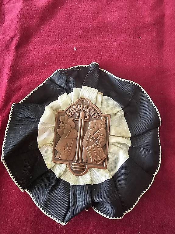 Placchette & Badge: BS Zugsplakette Blaggedde Kupfer 1973 – Usato da Binningen venduto da Oberpfeiffe