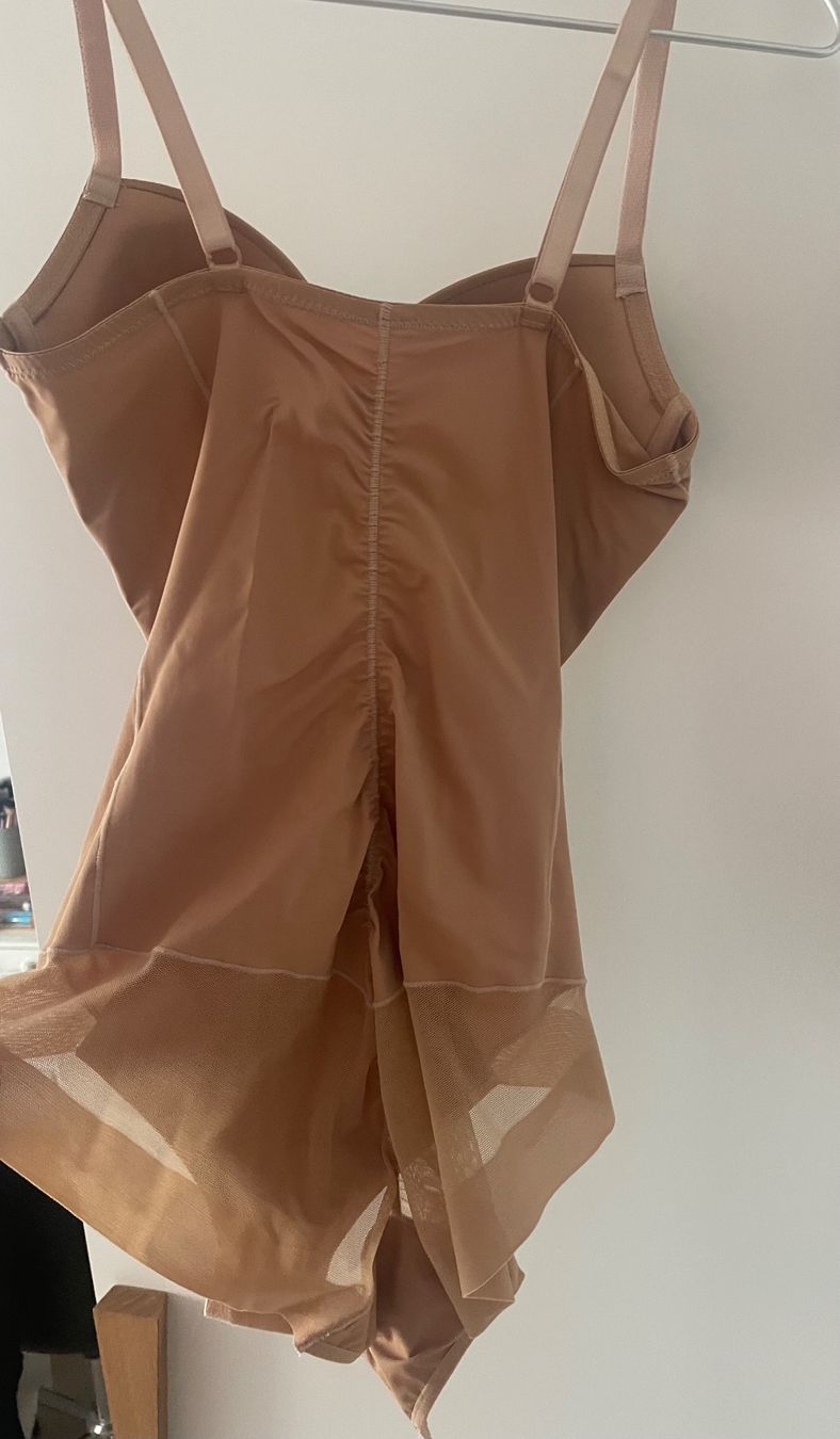 Top: Body Shapewear, beige, Gr. M - Neu! – Nuovo (secondo la descrizione) da St. Antoni venduto da 1eli 1