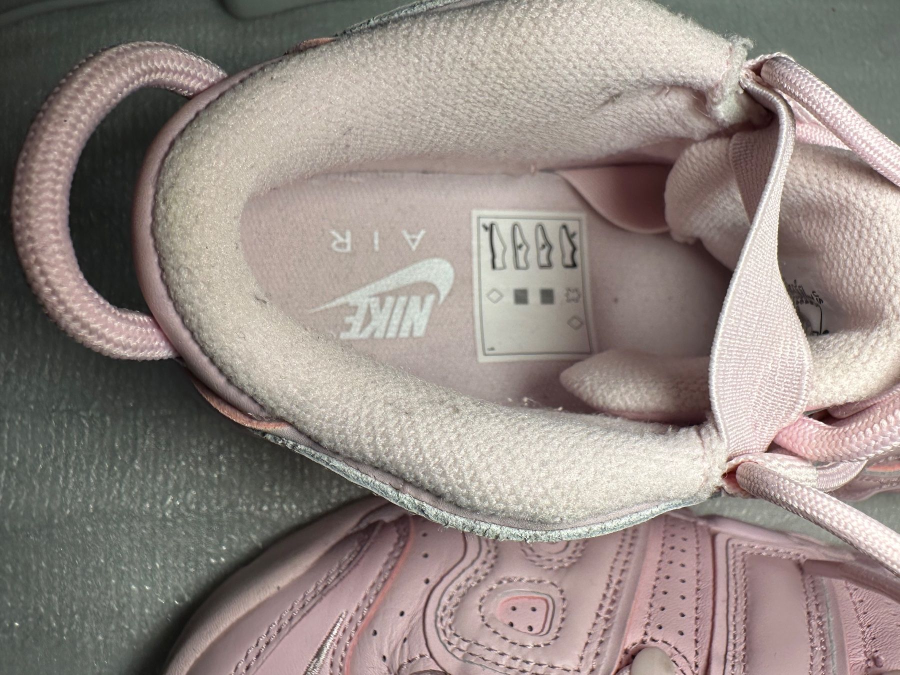 Nike Scarpe da donna: Nike Air More Uptempo "Pink Foam – Nuovo (secondo la descrizione) da Onex venduto da eri_jx6q 3