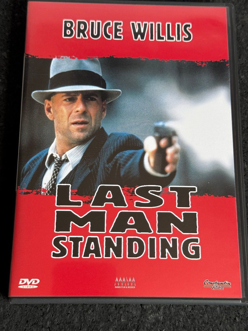 Alle DVDs: LAST MAN STANDING DVD DE Bruce Willis – Gebraucht aus Fribourg von tschjoly
