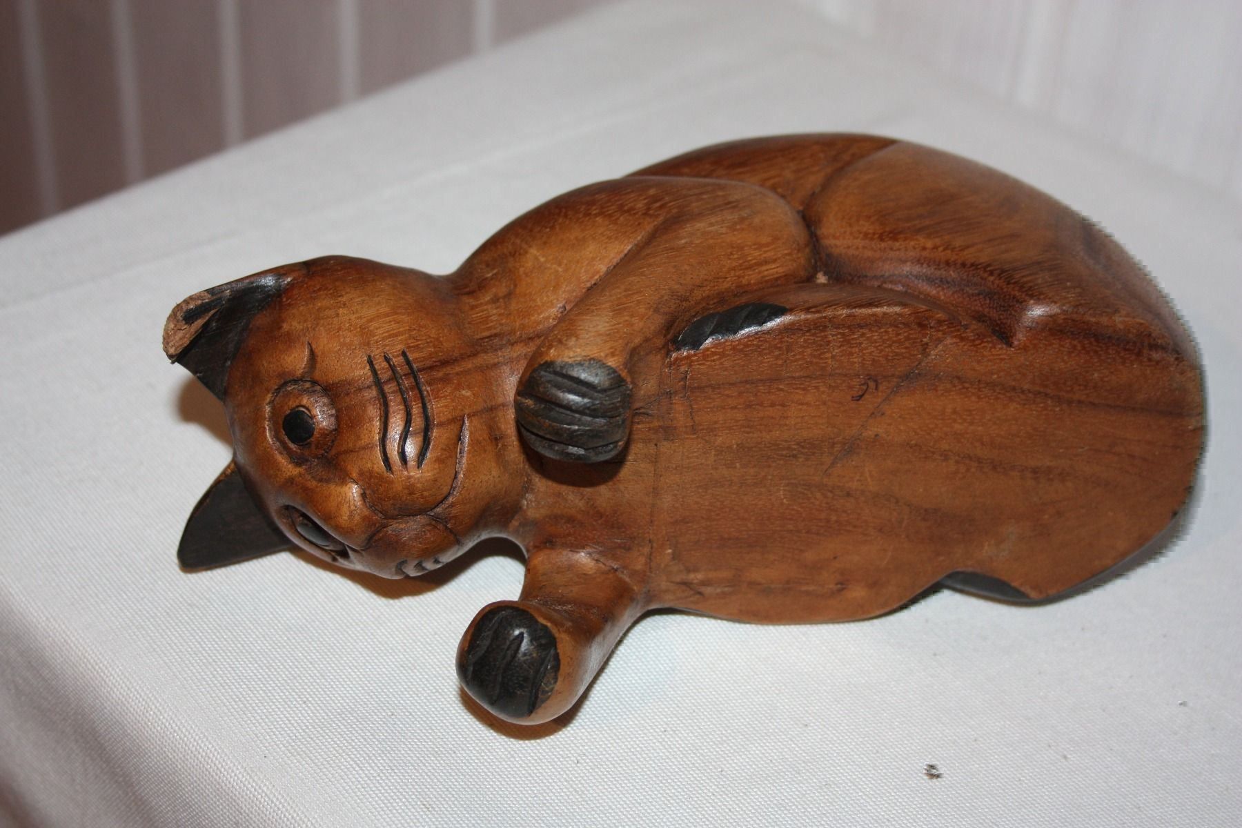Statuette: Katze aus Holz, massiv – Usato da Oberwil BL venduto da Hesa41 1