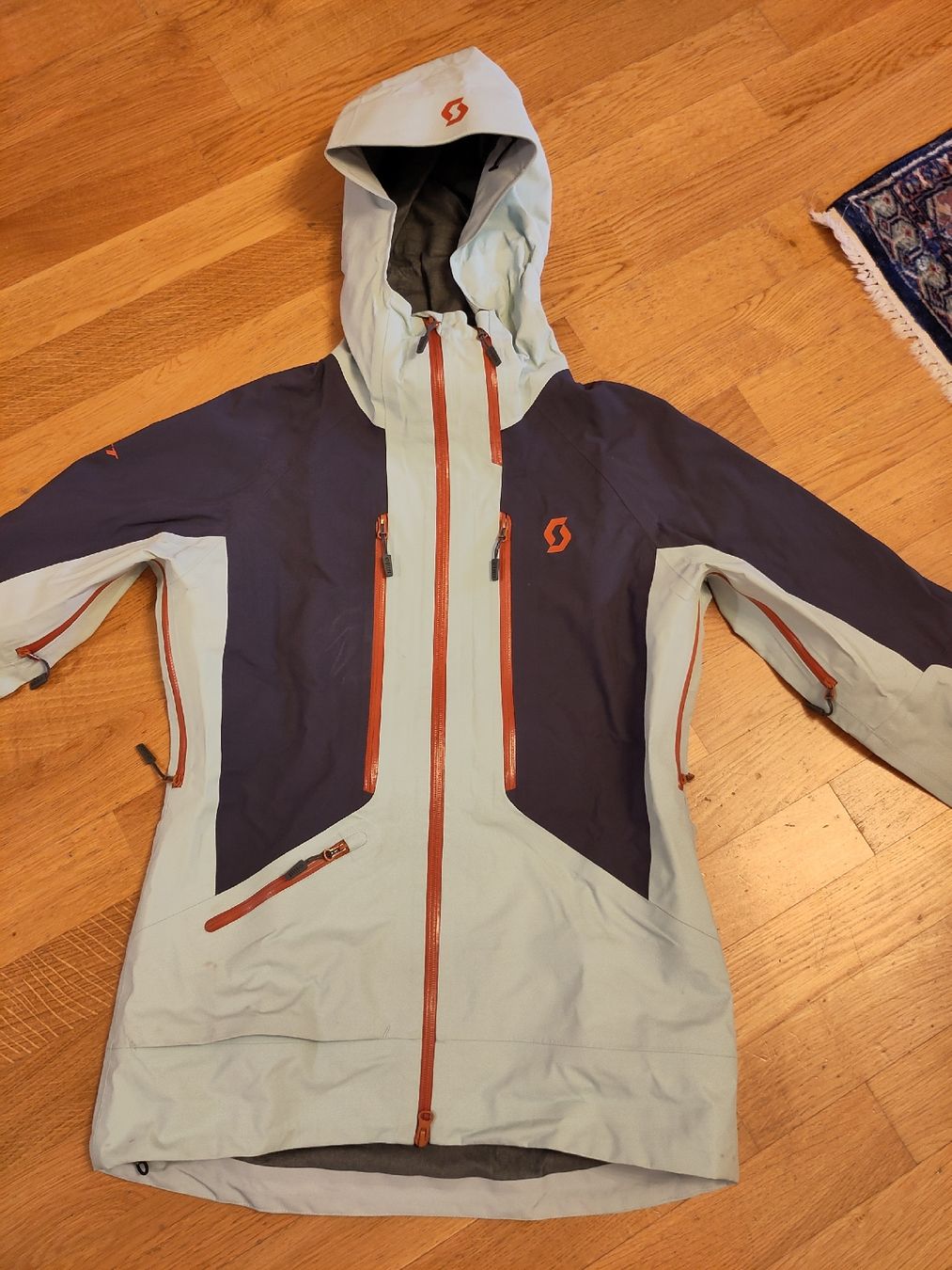 Scott Giacche: Hardshell Jacke Scott Grösse S – Usato da Bremgarten b. Bern venduto da amb_qv7s