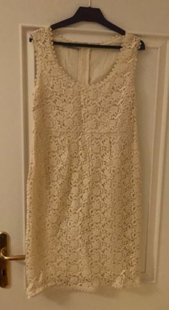 Robe broderies kookai