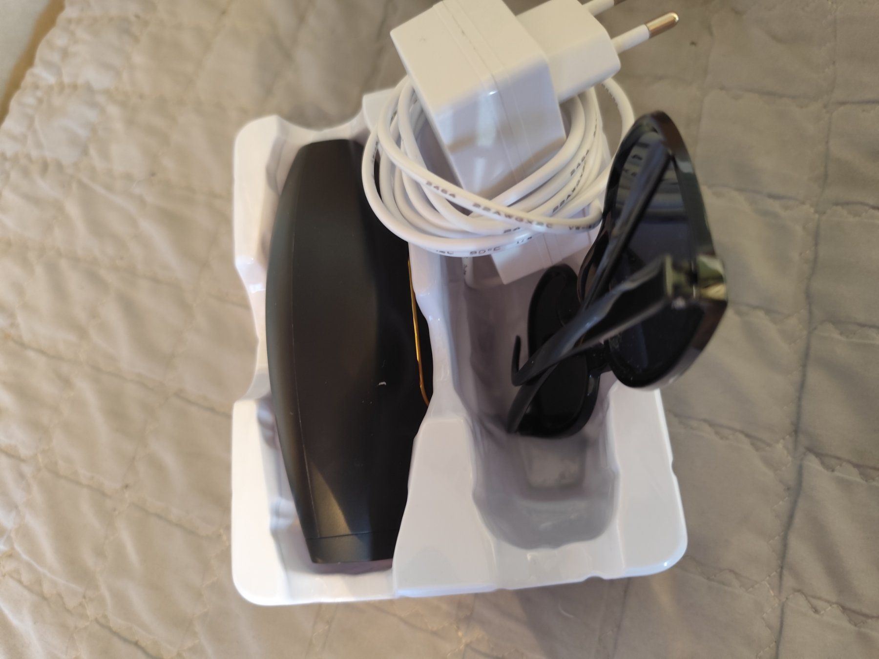 Epilatori: HairShave / Laser-Haarentferner – Usato da Uster venduto da NEVERLASTTRADING 3