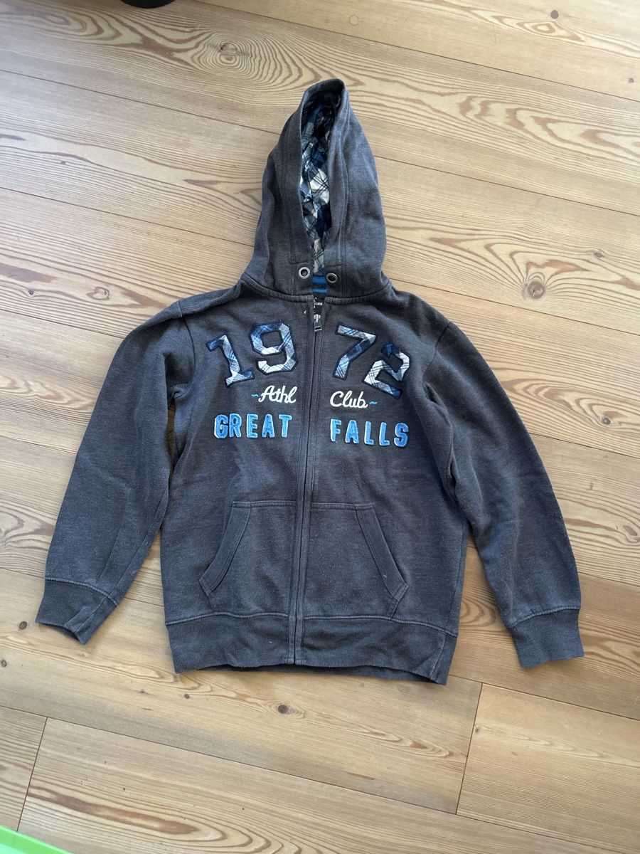 H&M Giacche & Cappotti: Jungen Kapuzenpullover Gr. 146/152 – Usato da Bern venduto da nin_6tc5