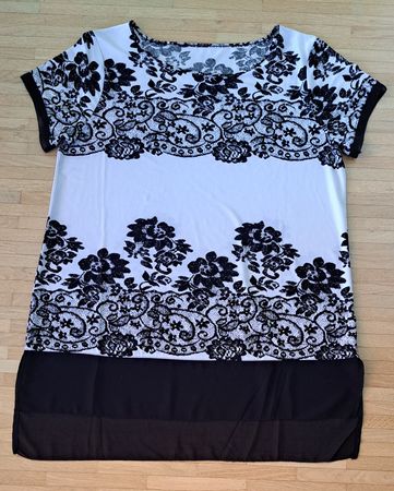 Jolie tunique noir et blanc