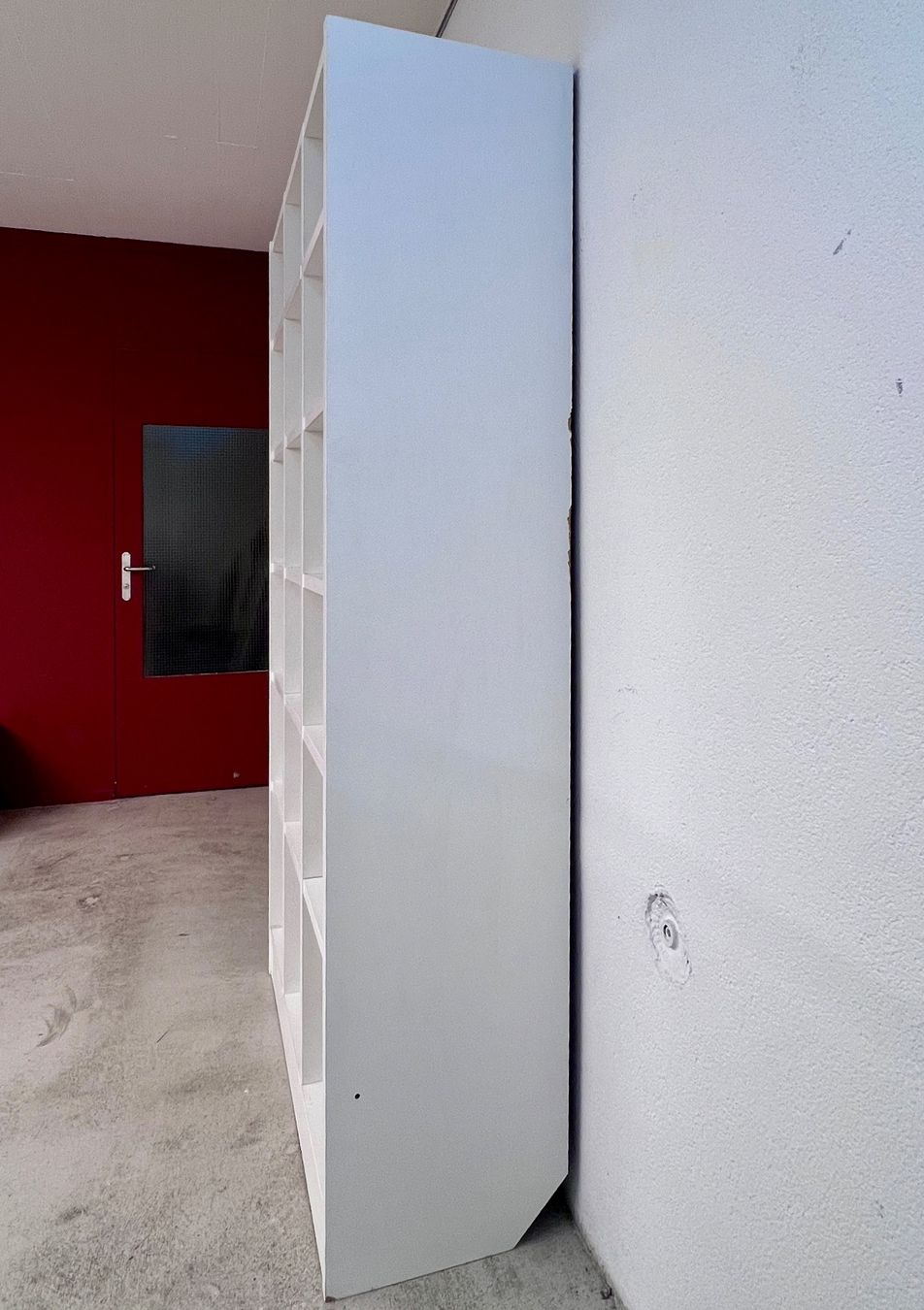 Scaffali: Regal weiss mit vielen Fächern, gebraucht. – Usato da Zürich venduto da wme_n5yf 3