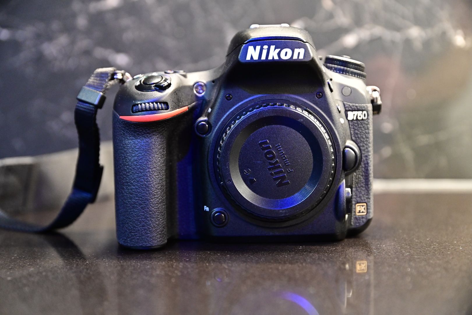 Nikon Appareil photo: Nikon D750 – D'occasion à Dietikon par Mossg