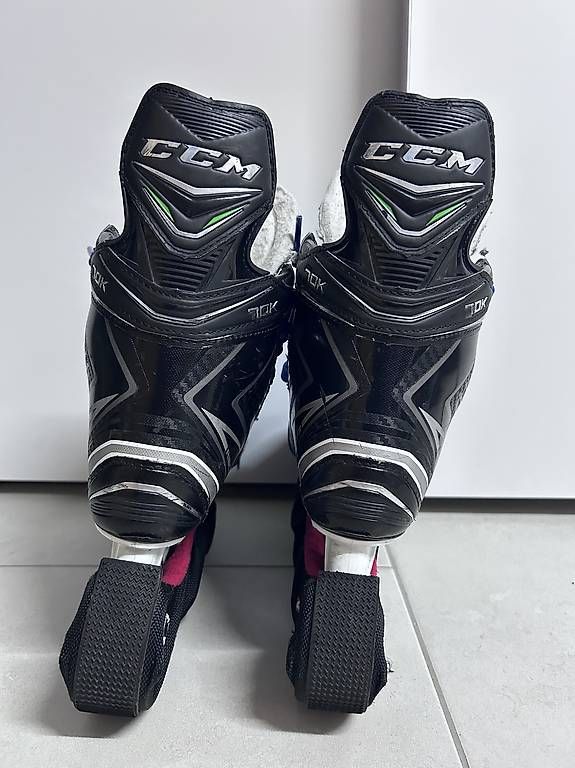 Ccm Schlittschuhe: CCM Ribcore 70K, 42, EE – Gebraucht aus Gibswil von bibus2008 2