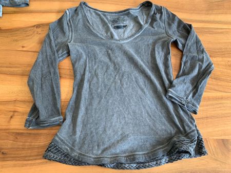NILE super schönes Sweatshirt aufwändige Details Gr. XS