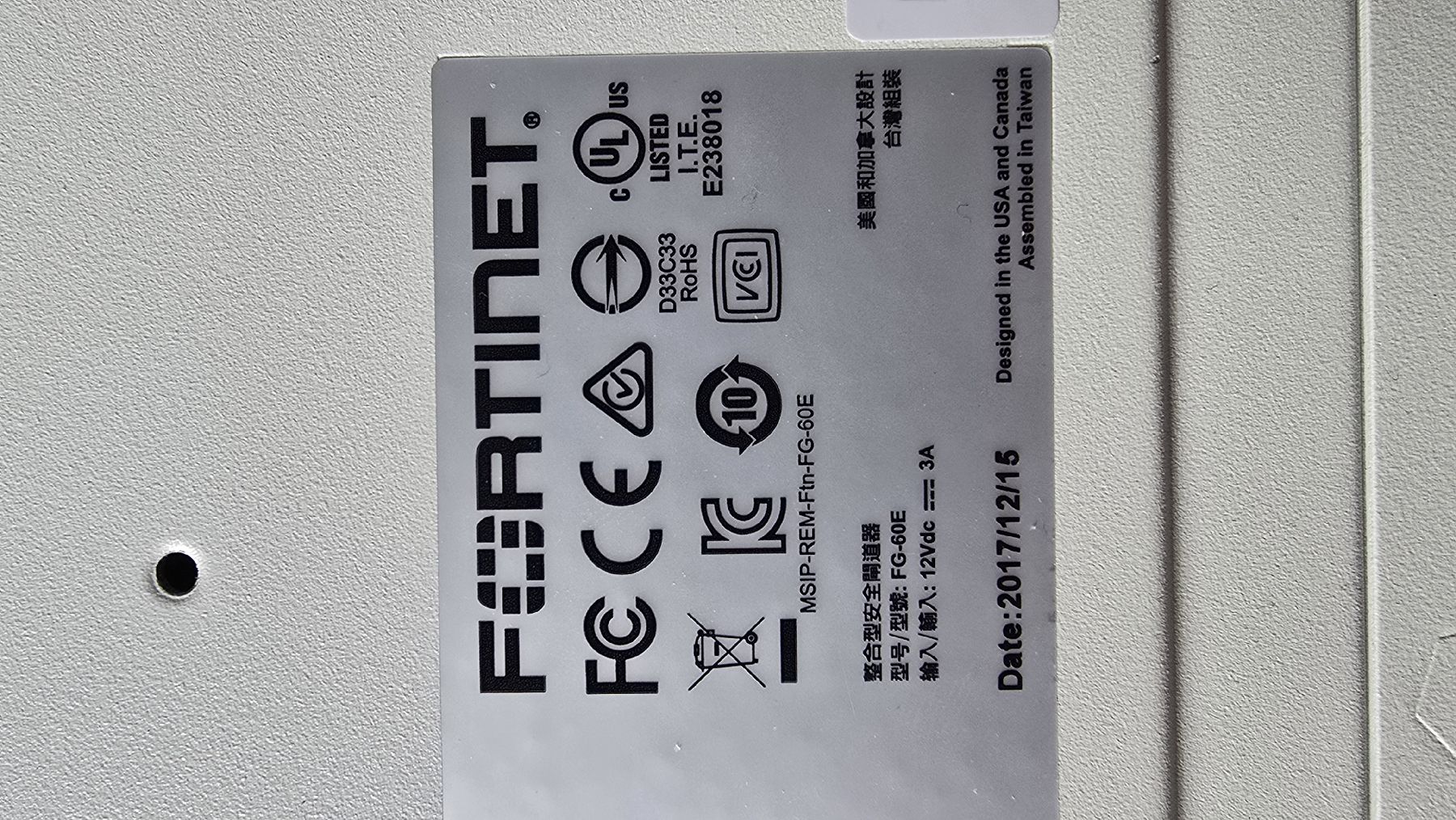 Fortinet Firewall: Fortinet Fortigate 60E Firewall – Usato da St. Gallen venduto da Chris1097 2