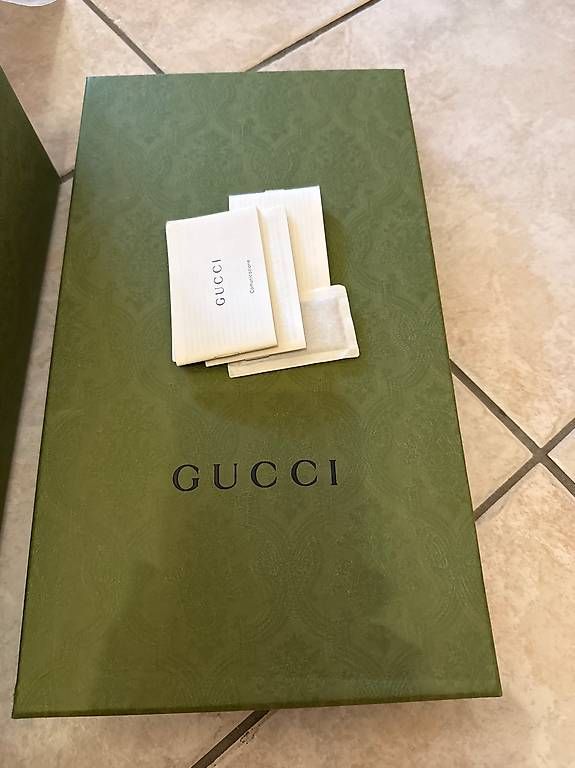 Gucci Herrenschuhe: Gucci Sneaker,  Schwarz, Grösse 41 – Neu und originalverpackt aus Klosters Dorf von chloe-9072 4