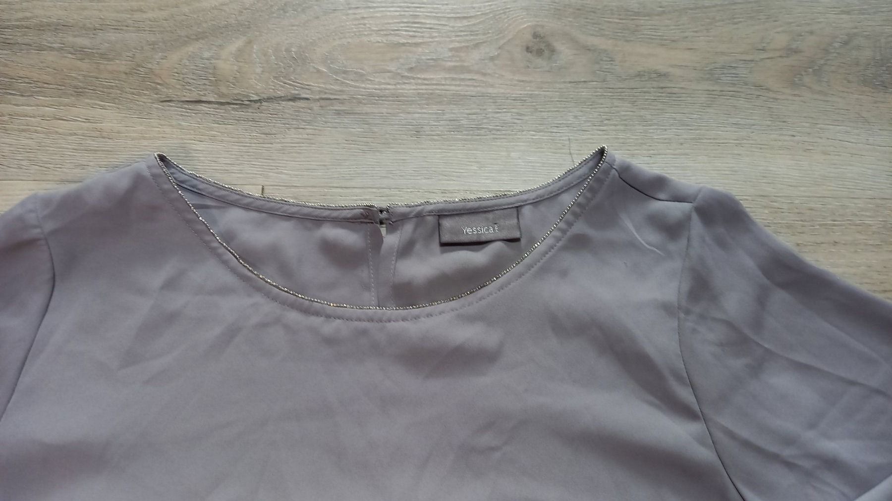 Camicette: Blusenshirt  42/ 44 – Usato da Bätterkinden venduto da Elefantenzoo 1