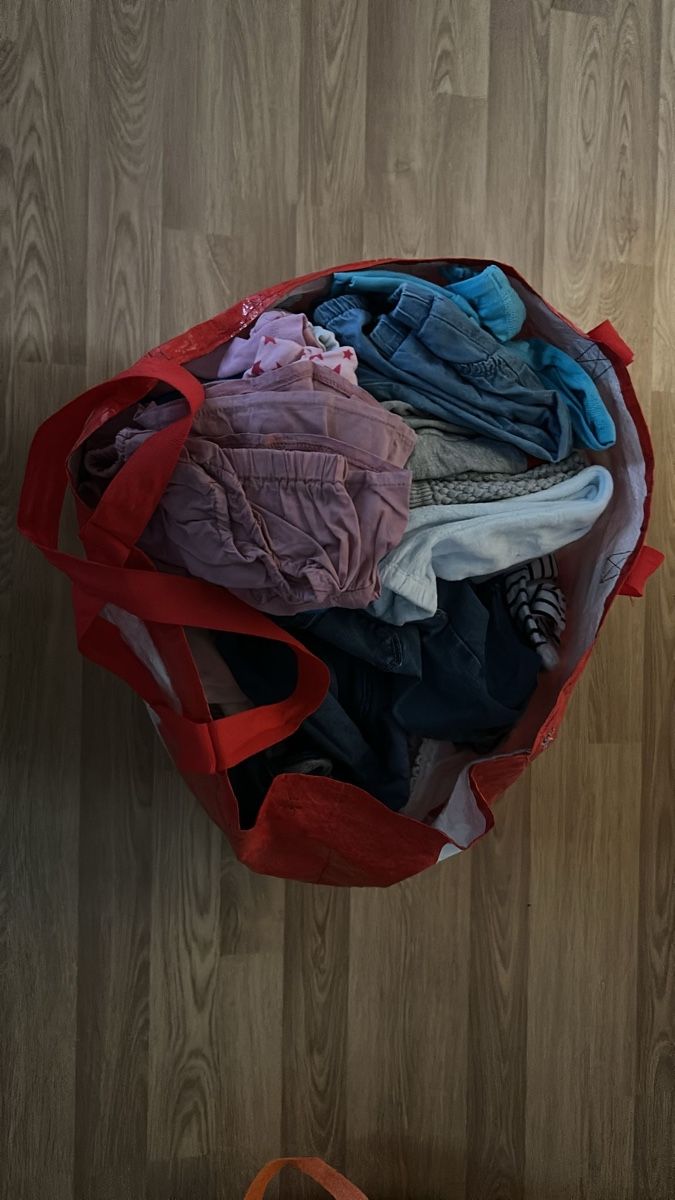 Lotti & Set di vestiti: Kleiderpaket – Nuovo (secondo la descrizione) da Wald ZH venduto da kar_6blt 1