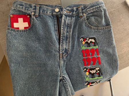 Original Michel Jordi „Swiss Ethno Jeans“aus den frühen 1990