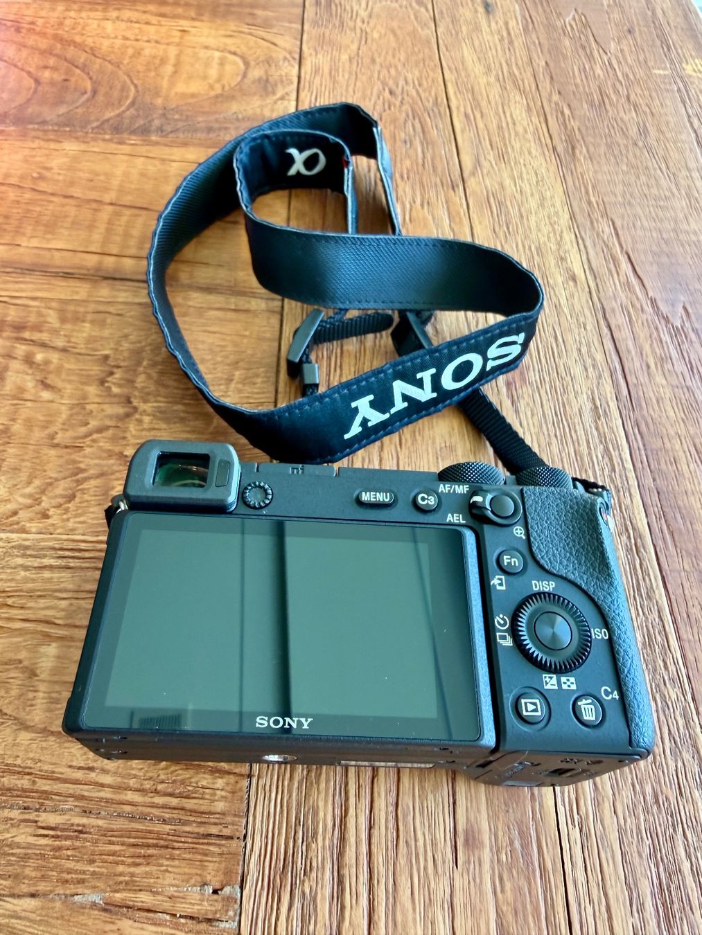 Sony Fotocamera: Sony A6600 Body + 16-50mm OSS – Usato da Zürich venduto da MJM12 1
