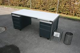 Büroarbeitsplatz, Schreibtisch 180 x 80 cm, Korpus (Set 1)