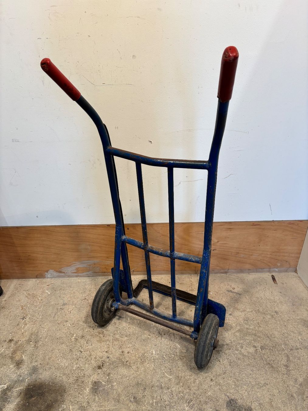 Tous les outils: Sackrolli, Sackwagen, Sackkarren super stabil – D'occasion à Winterthur par ReUse_Baumarkt 1