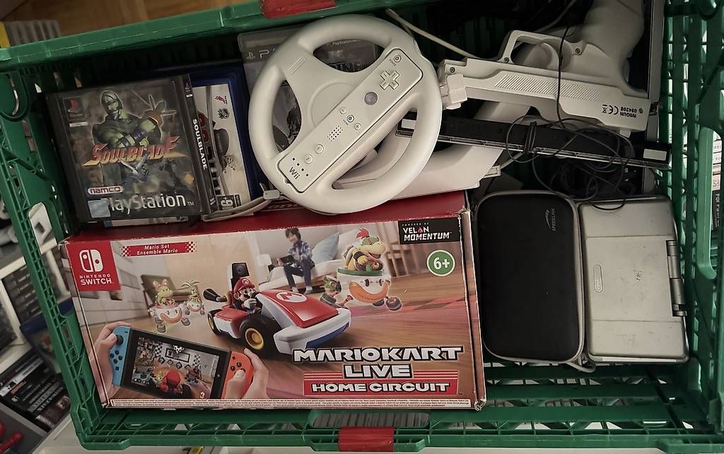 Tutti i DVDs: Live et enchère  – Usato da Epalinges venduto da mat_c6t9 4