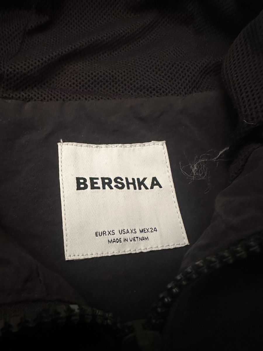 Bershka Giacche: Bershka Windbreaker, Gr. XS – Usato da Willisau venduto da Fredy_08 3