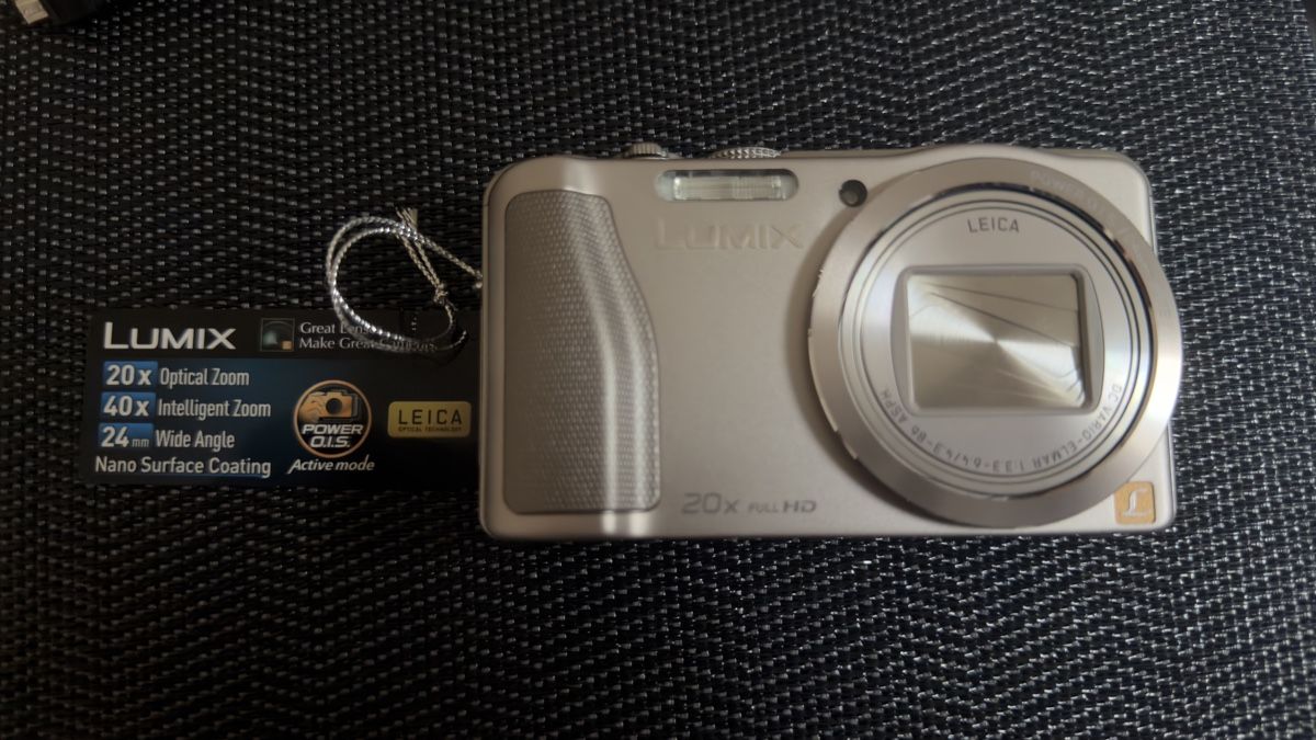 Panasonic Fotocamera:  Panasonic Lumix TZ36 silber  – Usato da Hombrechtikon venduto da AGNE01 1