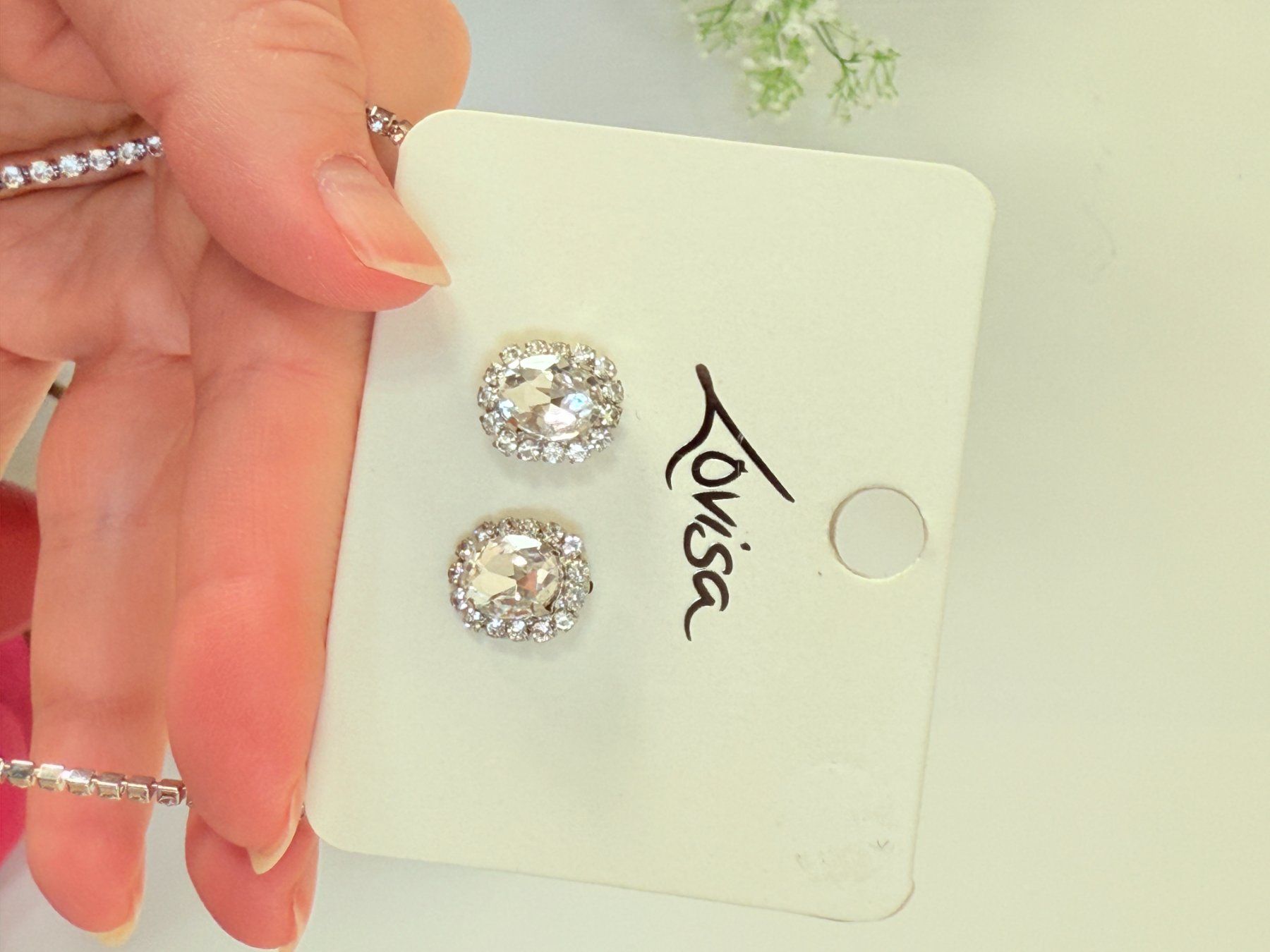 Altri gioielli: Lovisa - Ensemble collier et boucles d'oreilles - Neuf! – Usato da Genève venduto da AGBERG 1