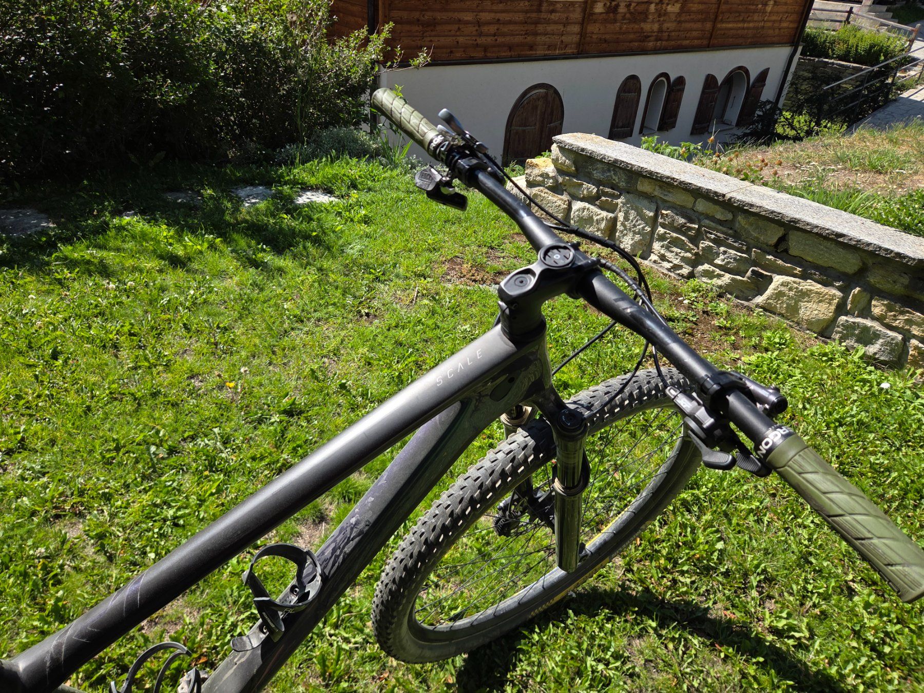 Scott Vélos: Scott Scale RC Team 2022 – D'occasion à zermatt par easngard01 3