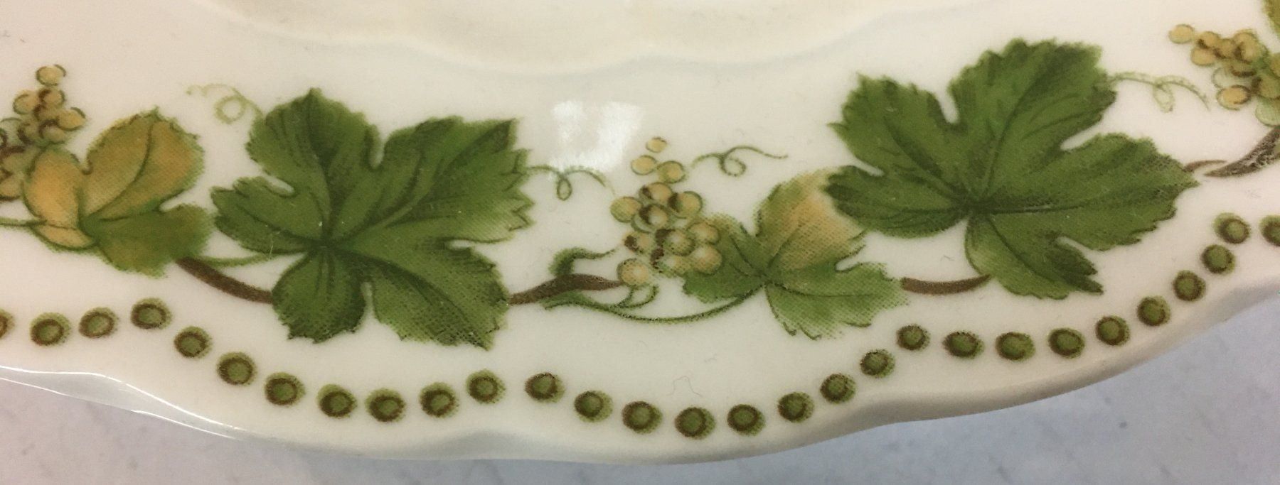 Piatti: Etagere,  H - 34 cm – Usato da Oftringen venduto da Vucki 3