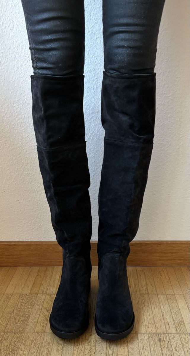 Scarpe da donna: Stiefel, Gr. 37, Schwarz, Wildleder – Usato da Zürich venduto da Minixxs