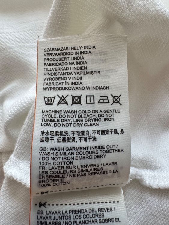 T-shirt: Shirt Superdry – Usato da Arbon venduto da flowerandfound 4