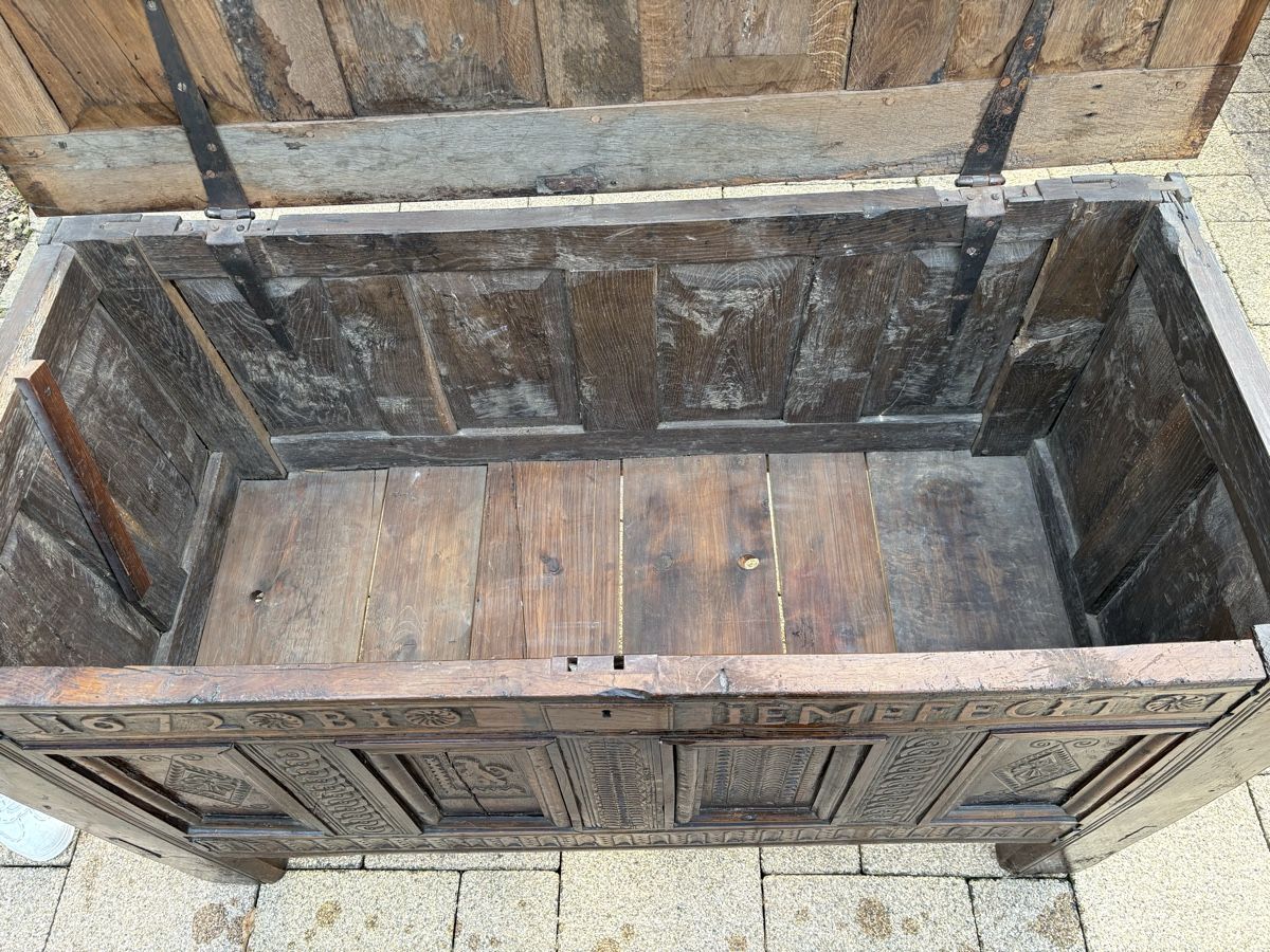 Cassapanche: Antike Truhe aus Holz – Usato da Gündisau venduto da Gregory-dean 4