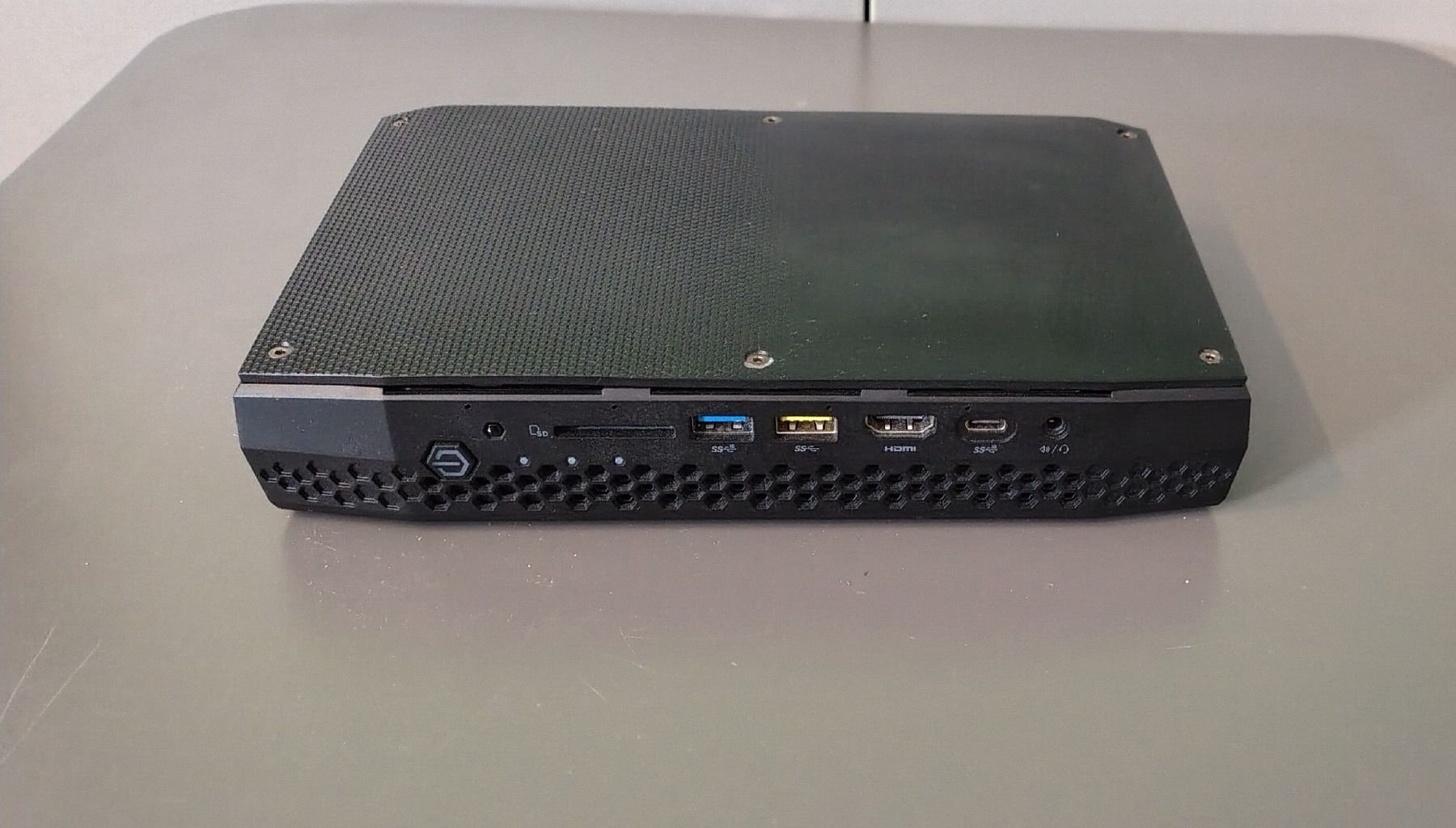 Intel PC: Intel nuc 8 Extreme – Usato da Lohn-Ammannsegg venduto da ais_5xh6