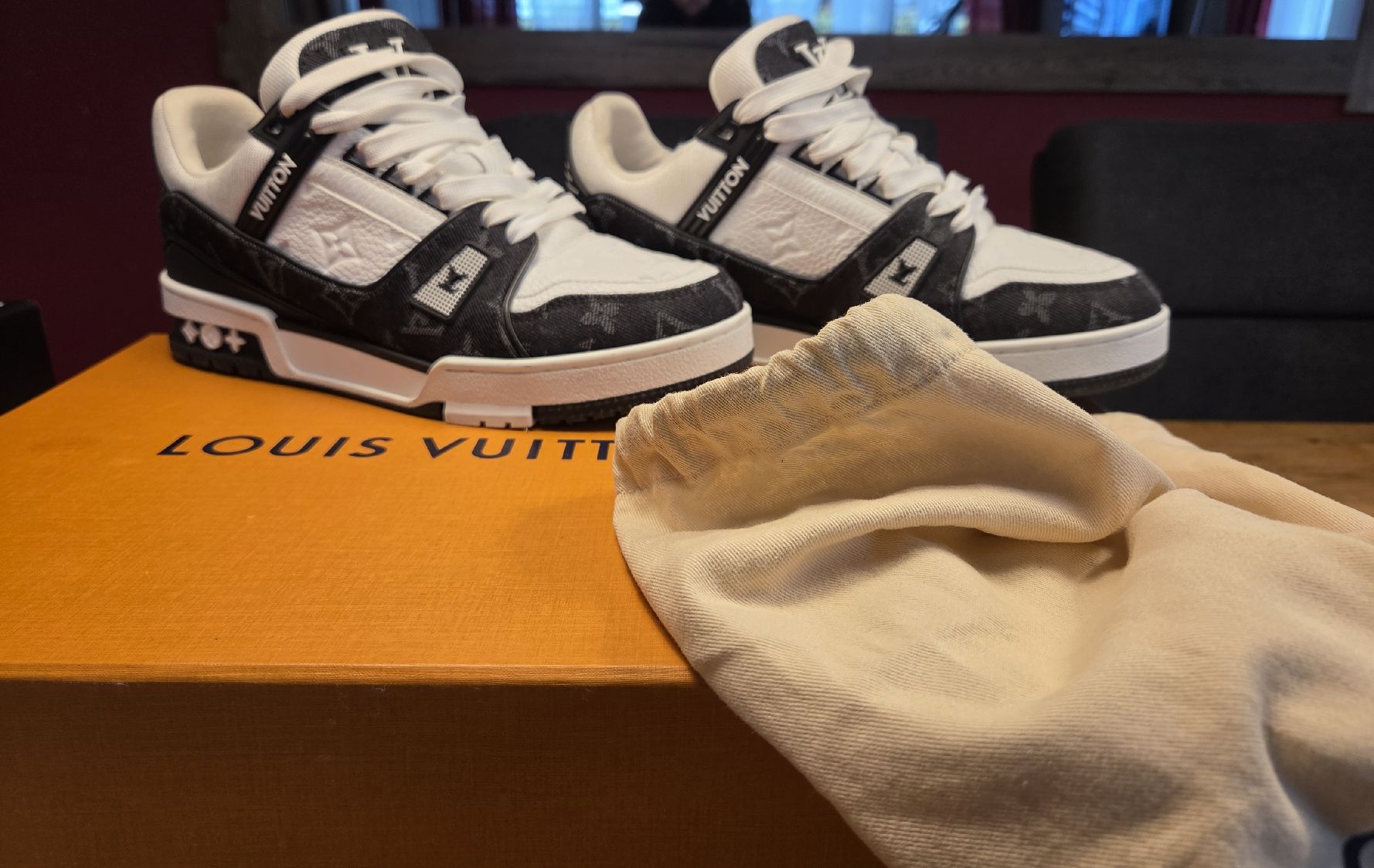 Louis Vuitton Herrenschuhe: Louis Vuitton Trainer 39  – Gebraucht aus Hinwil von Nicen 5