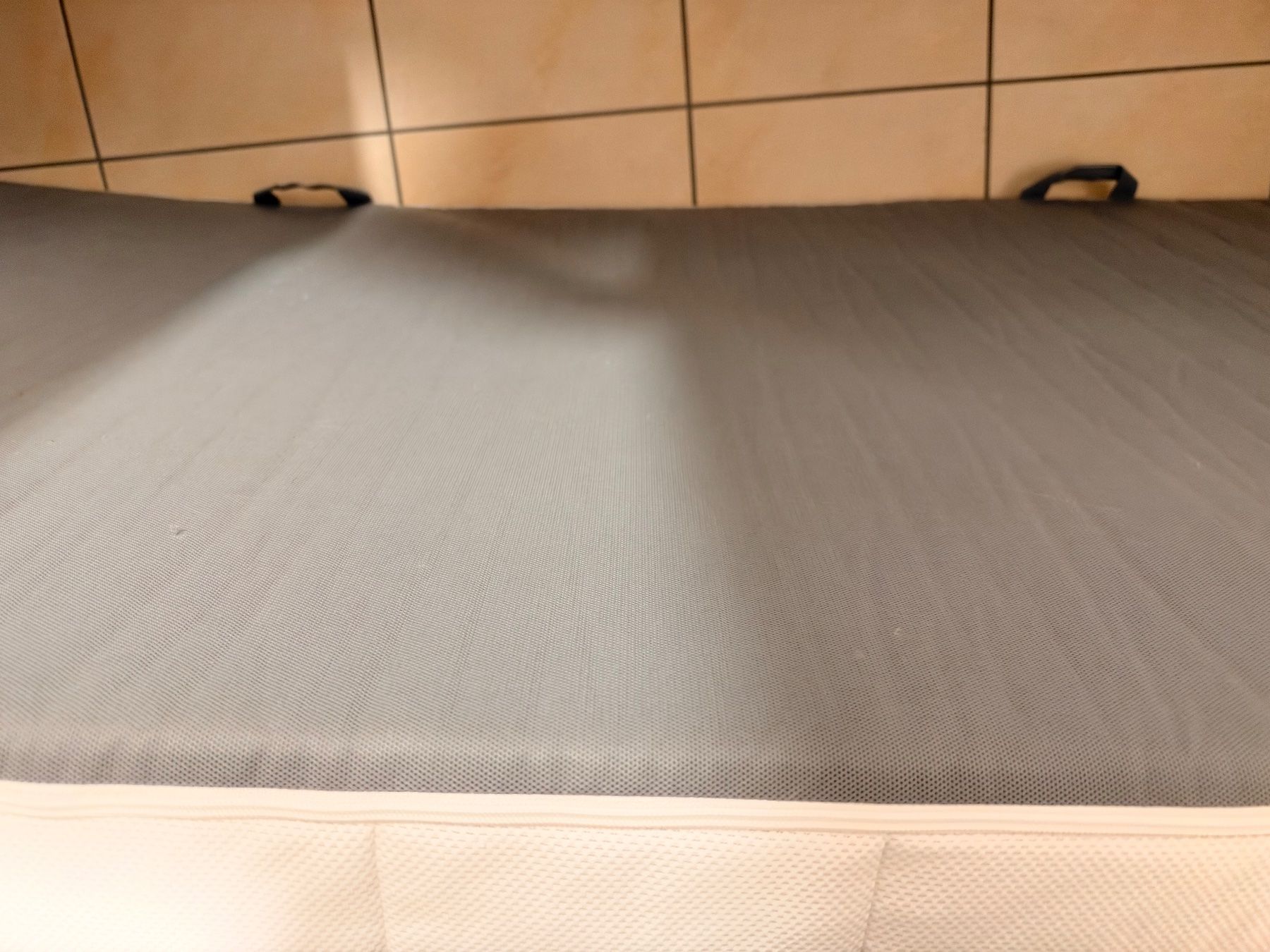 Matelas: Matratze 90x200 einmal gebraucht – D'occasion à Seedorf BE par JacundBas 1