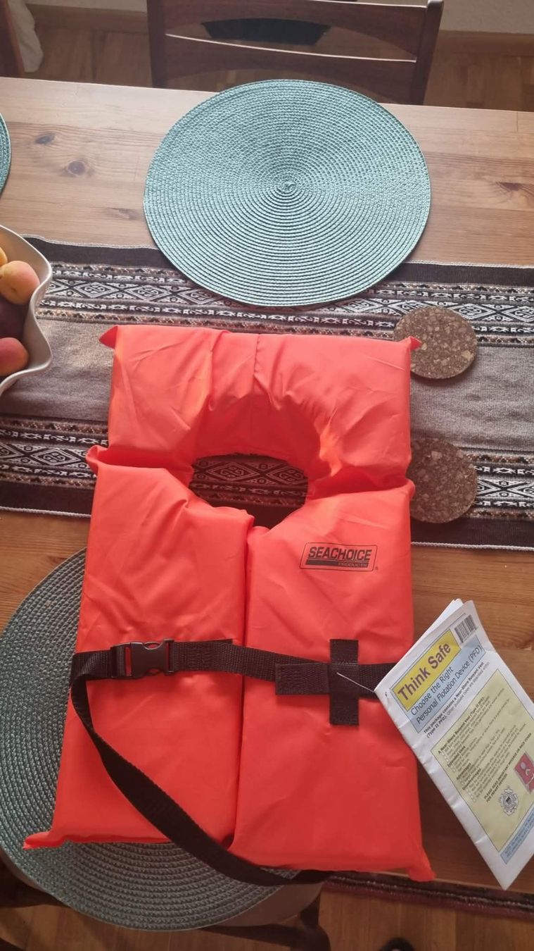 Giubbotti di salvataggio: Rettungsweste – Nuovo e nell'imballaggio originale da Basel venduto da vik_yk8g