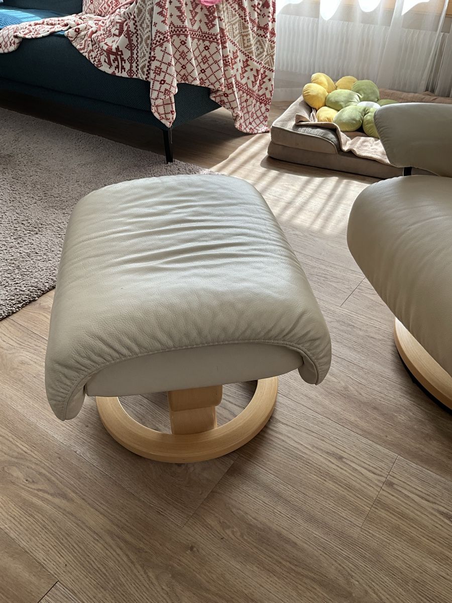 Stressless Poltrone: Stressless Sessel mit Fussteil – Usato da Pfeffingen venduto da Gwendolf 2