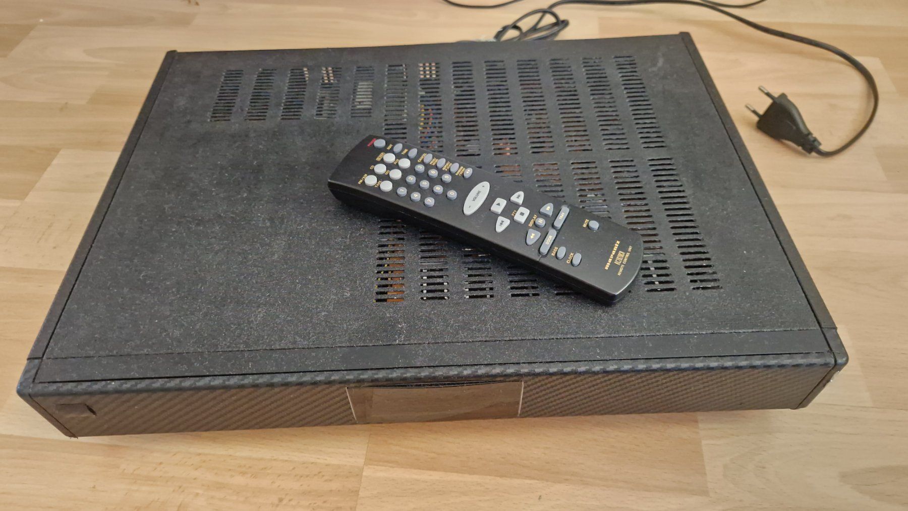 Marantz Lecteur multimedia & Streamer: MARANTZ MUSIC CONSOLE 75CR2020/2M – D'occasion à Zürich par Arianco 3