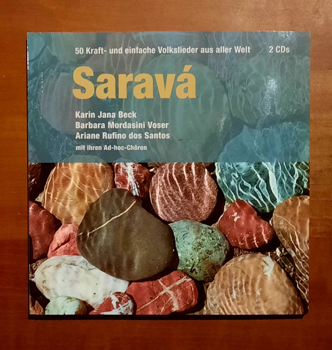 CD: Saravà - Liederhörbuch mit DoppelCD – Nuovo (secondo la descrizione) da Pfäffikon/SZ venduto da felima1