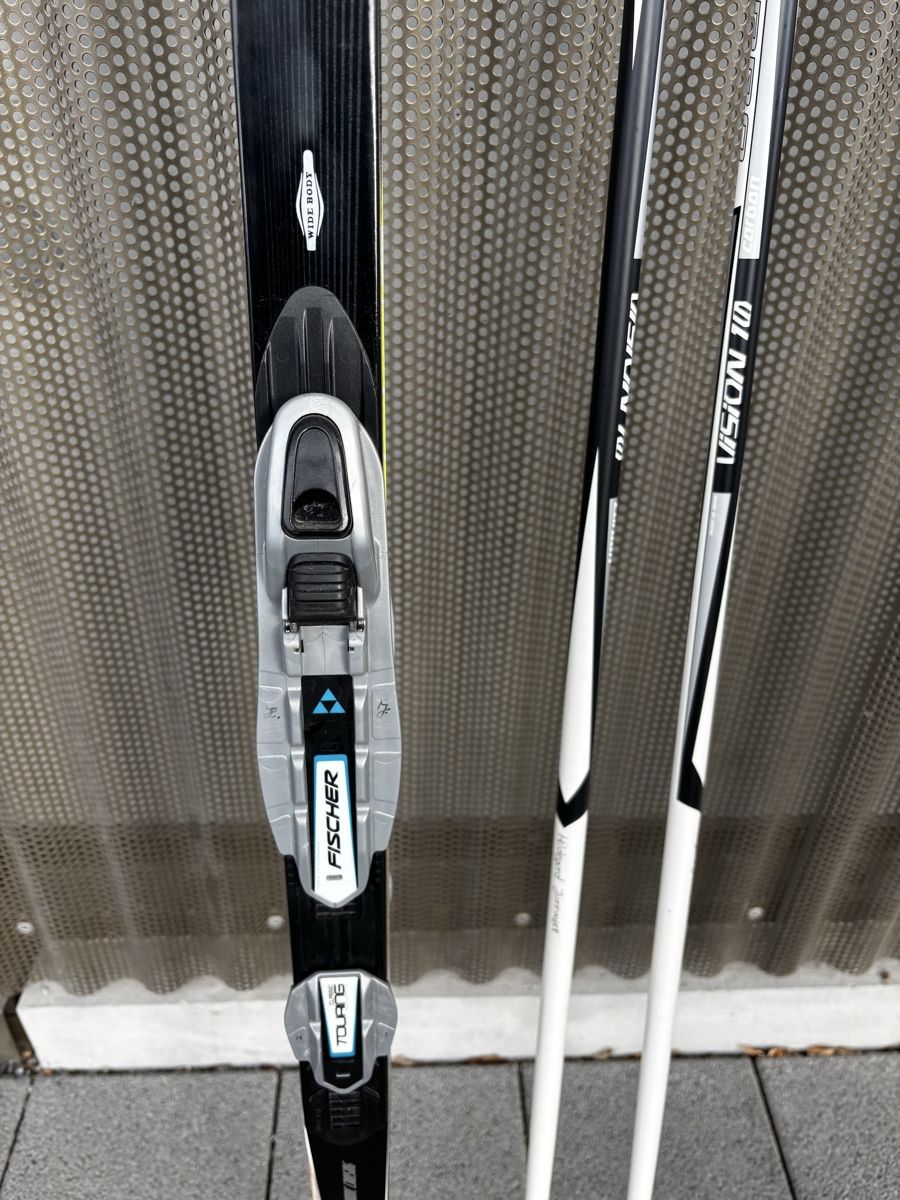 Fischer Skis: Fischer Langlauf Ski mit Stöcke – Gebraucht aus Zollikofen von Prosecco7 1