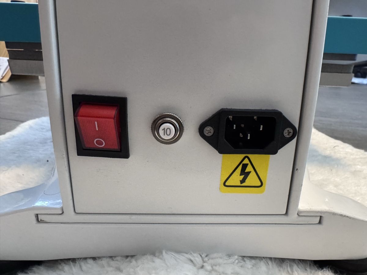 Tutte le macchine: Happy Press 4 A3 Türkis Auto-Open – Usato da Oberhasli venduto da oli_8ms6 3