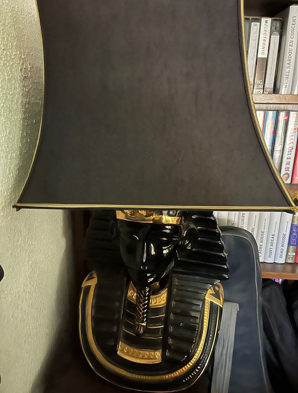 Lampen: Lampe egympte avec abat jour – Gebraucht aus Veyrier von kimedovapa