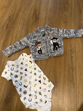 Dolce & Gabbana Baby Body und Strickjacke Set Grösse 50 neu