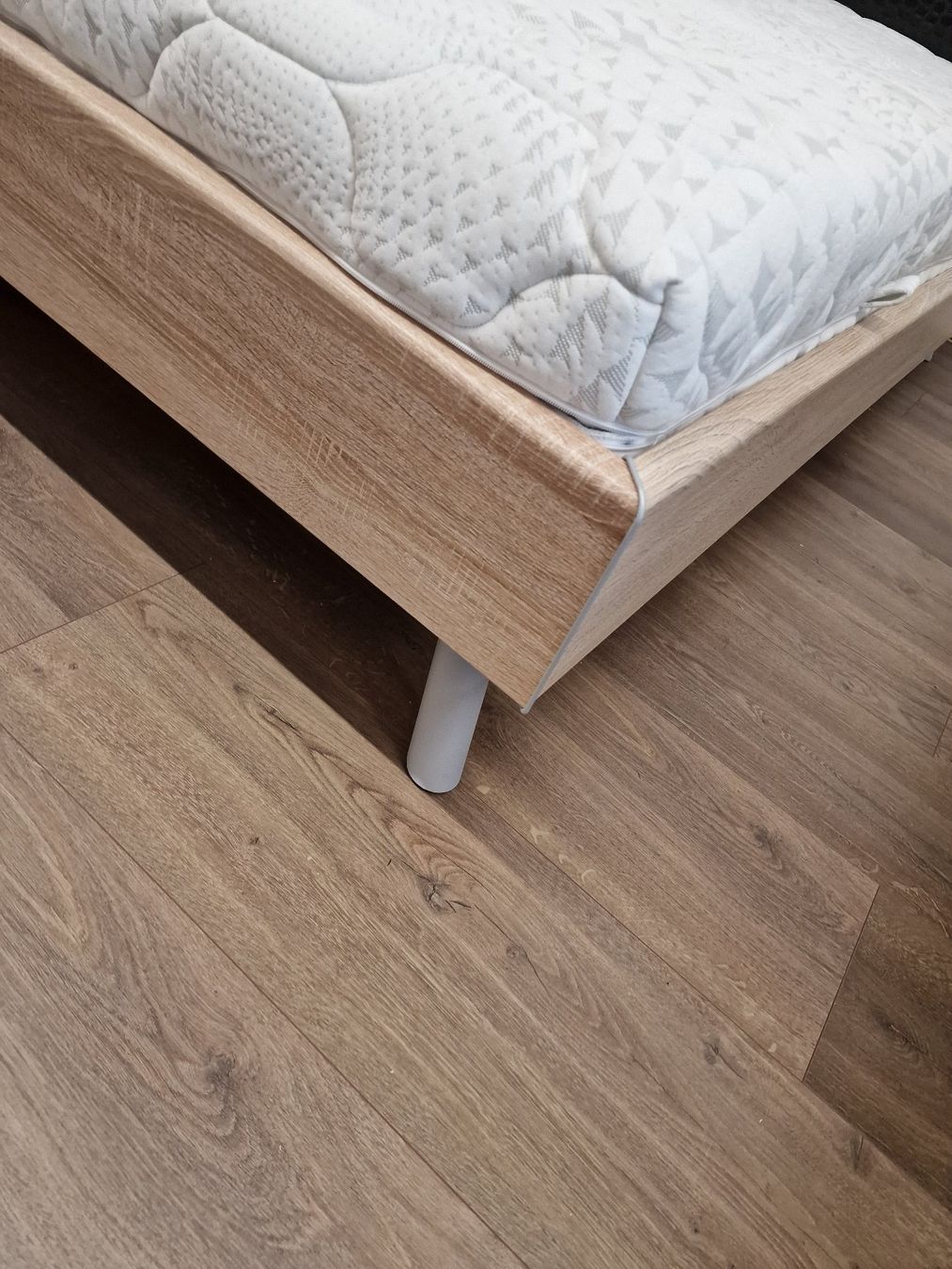 Letti: Schönes Bett mit Kroko- Kopfteil – Nuovo e nell'imballaggio originale da Oensingen venduto da directshop24 3