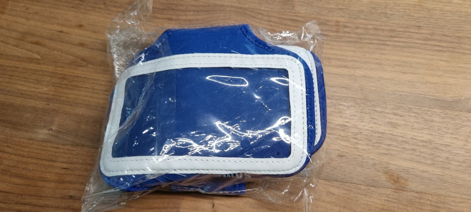 Samsung Covers & Schutzfolien: Samsung Mobile Joggingcover – Neu und originalverpackt aus Lachen SZ von LinDiscount 7