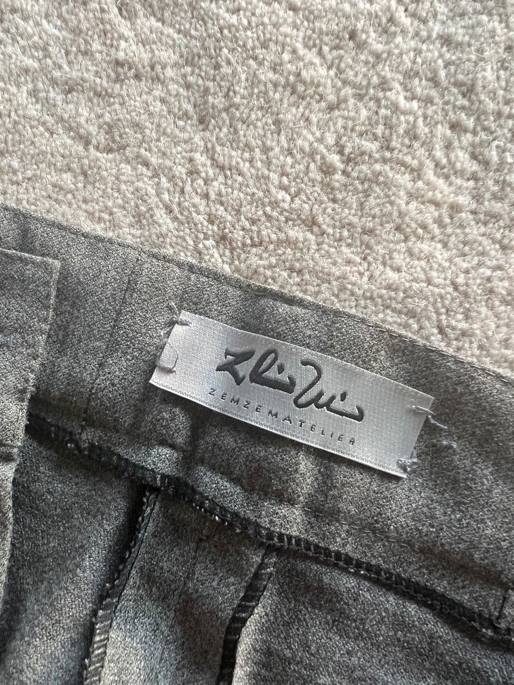 Hosen: Designer Hose – Neu (gemäss Beschreibung) aus Meilen von Dievondort 3