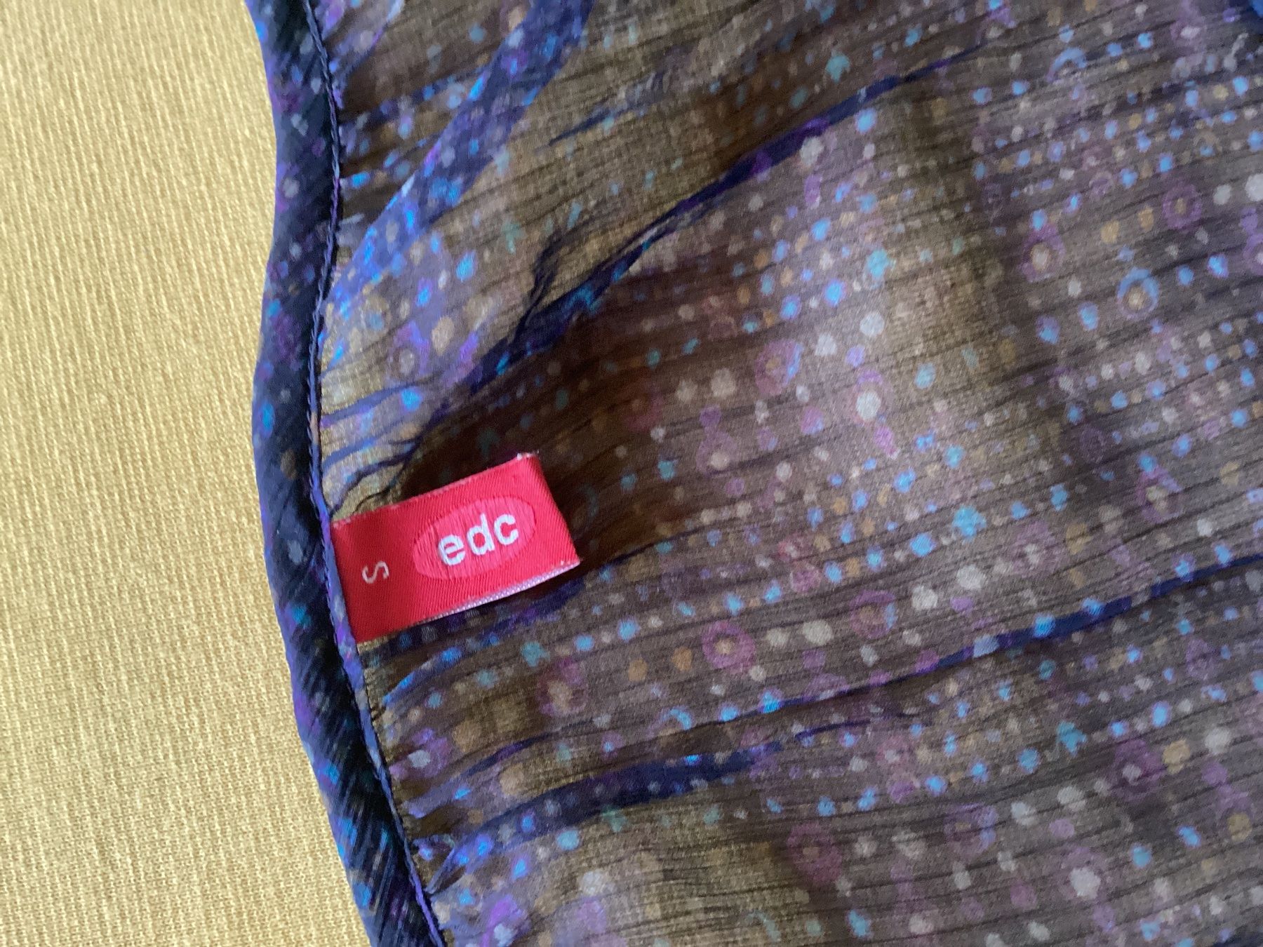 Esprit Camicette: ESPRIT BLUSE/OBERTEIL GR.36/S / Blau gemustert / transparent – Usato da Frauenfeld venduto da Boldi46 2
