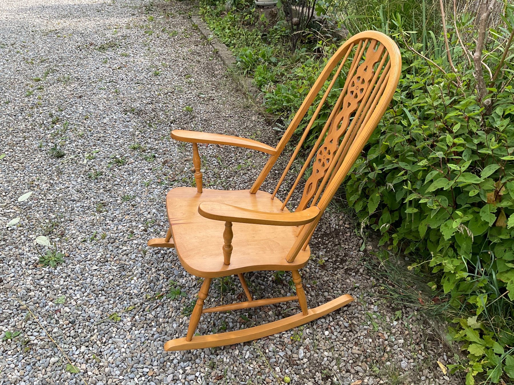 Sedie: Windsor Rocking Chair Schaukelstuhl – Usato da Aarau venduto da Ikebana03 1