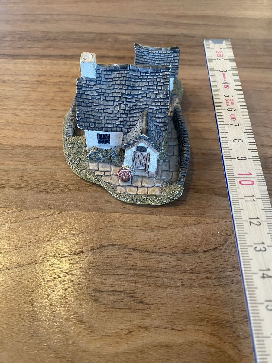 Tutte le decorazioni: Lilliput Lane St. Columbas School – Usato da zürich venduto da skychef
