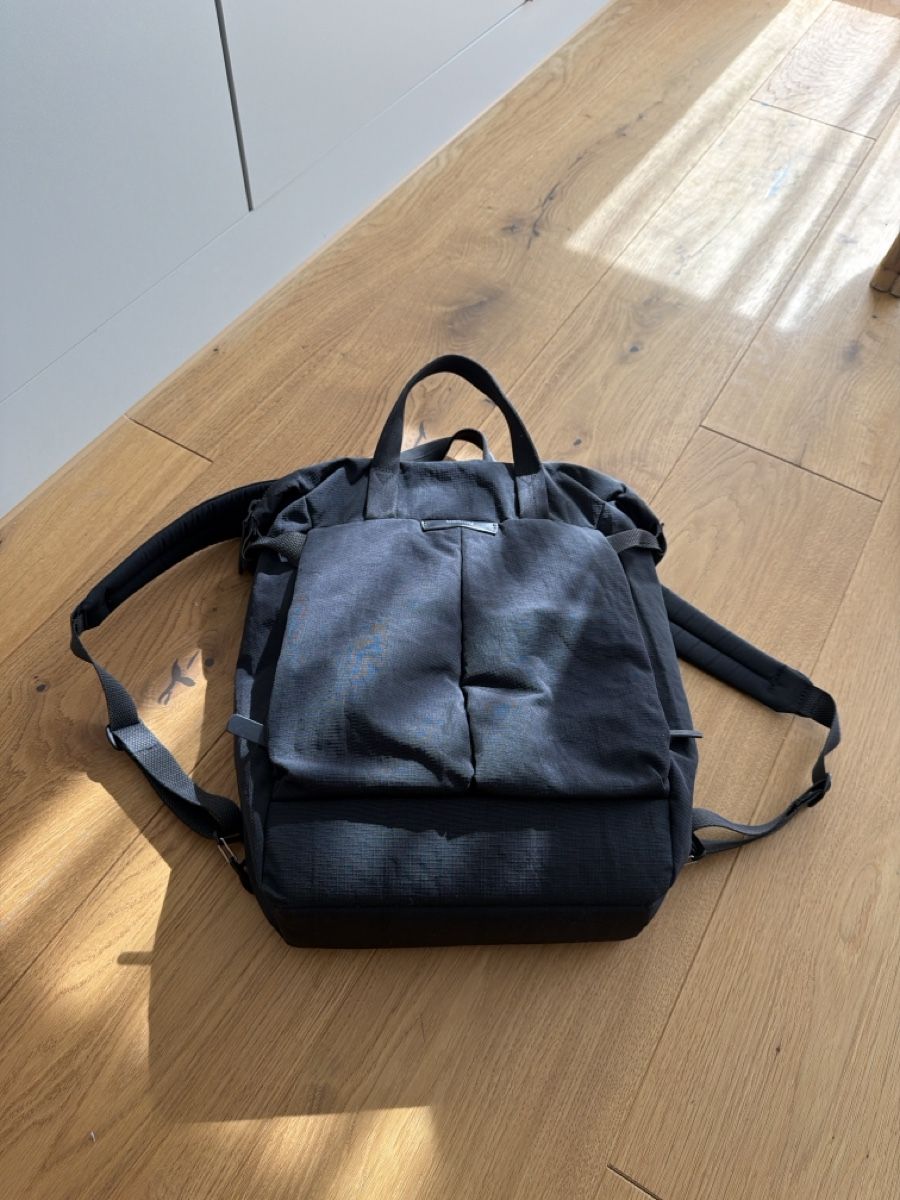 Bellroy Zaini: Bellroy Tokyo Daypack 14 Liter – Usato da St. Gallen venduto da Janeli.
