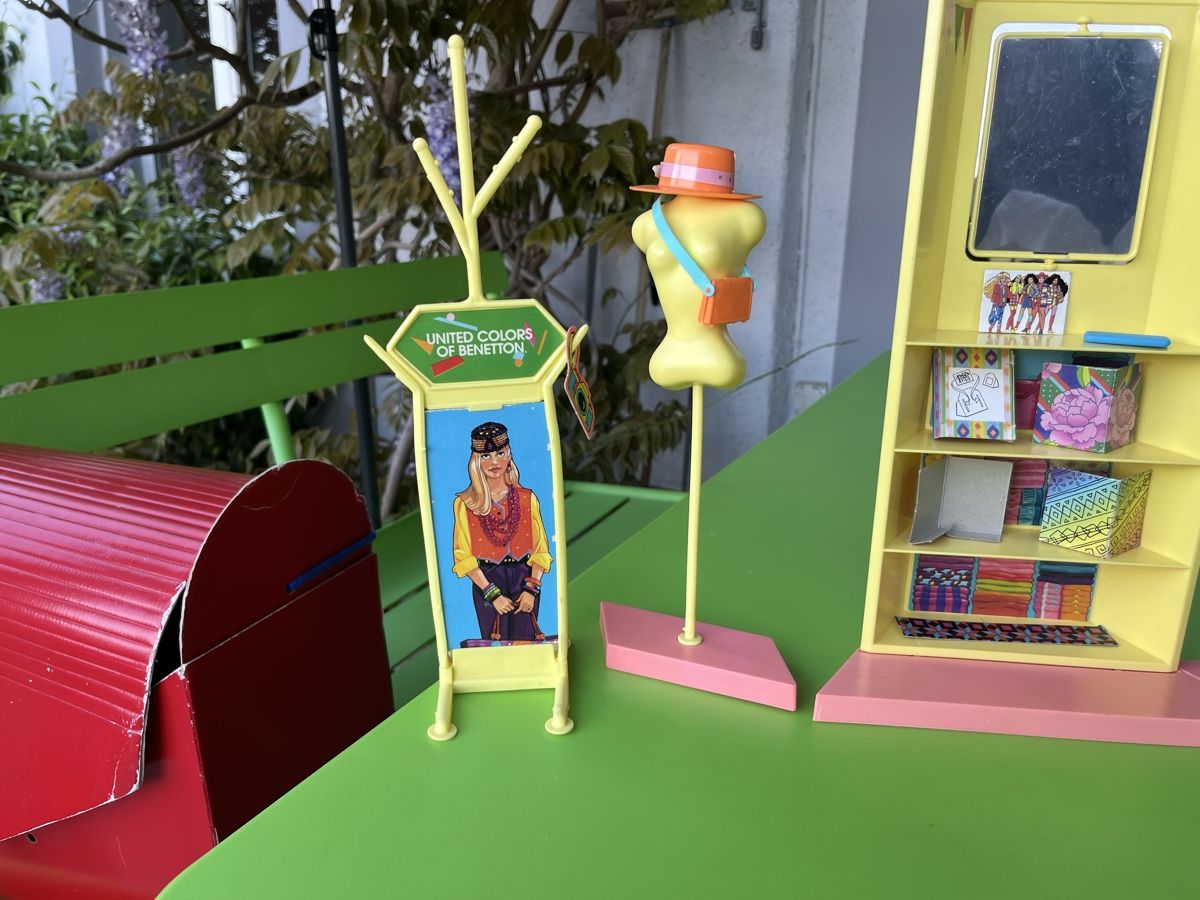 Giocattoli: Magasin BARBIE X BENETTON, 1990 – Usato da Neuchâtel venduto da louissiffert 5
